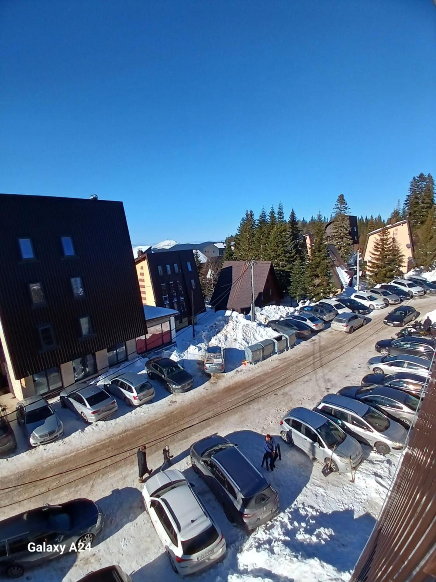 Mraz Apartman Jahorina Kültér fotó